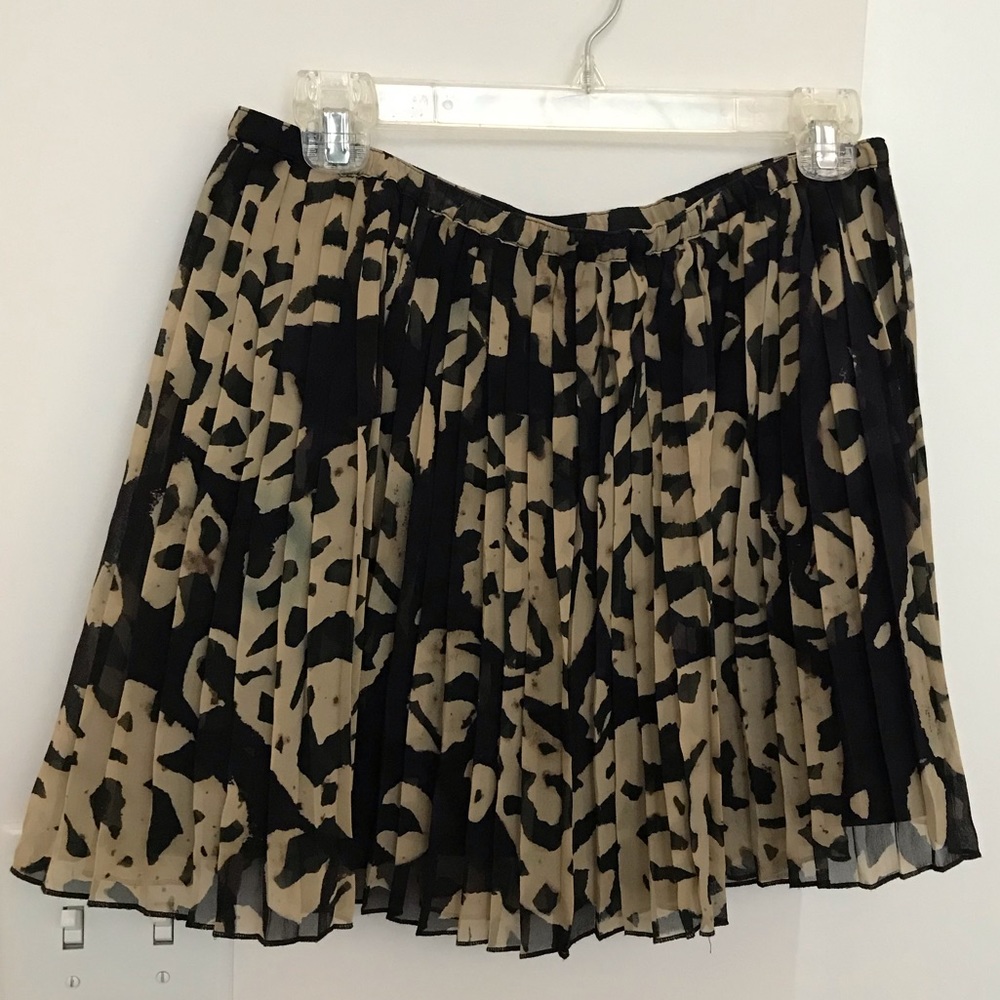 Silk pleated Madewell skirt